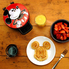 画像をギャラリービューアに読み込む, ディズニー 調理器具 ミッキー マウス ワッフル メーカー Mickey Waffle Maker Disney