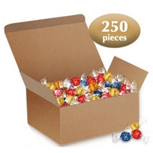 画像をギャラリービューアに読み込む, リンツ リンドール トリュフ チョコレート 10種類 250粒入り アソートボックス ミルクチョコレート / ダークチョコレート / ホワイトチョコレート Lindt Lindor