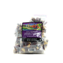 画像をギャラリービューアに読み込む, ☆2袋セット☆ Trader Joe's 【トレーダージョーズ トレックミックス (アーモンド、カシューナッツ、クランベリー) 10袋】
