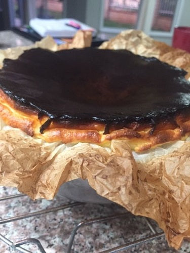 初めて作ってみました☆バスクチーズケーキ☆