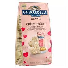 画像をギャラリービューアに読み込む, [選べるセット数 まとめ買いでお得] 1セット2袋入り ギラデリ バレンタイン 限定 ホワイトチョコレート クリームブリュレ味 デュエット ハート 1袋 4.1oz(116.4g) Ghirardelli
