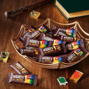 [2袋セット] ハロウィン限定 ハーシーズ ハロウィン チョコレート ハリーポッターコラボ スナックサイズ 1袋 約20個入り ミルクチョコレート 1袋 9.45oz 267g Hershey's