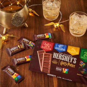 [2袋セット] ハロウィン限定 ハーシーズ ハロウィン チョコレート ハリーポッターコラボ スナックサイズ 1袋 約20個入り ミルクチョコレート 1袋 9.45oz 267g Hershey's